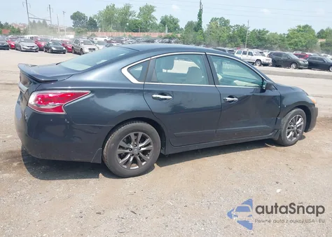 2015 Nissan Altima 2.5 S from USA, damaged, VIN 1N4AL3AP2FC420879